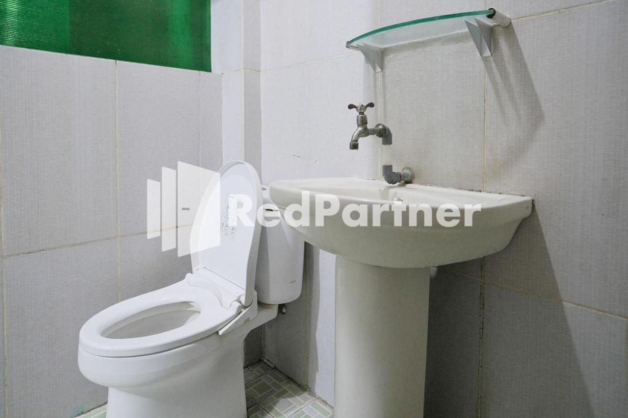Pondok Hijau Syariah Mitra Reddoorz At Citraland สุราบายา ภายนอก รูปภาพ